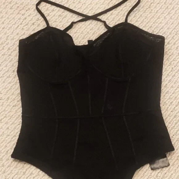 Guess bodysuit - Picture 1 of 3